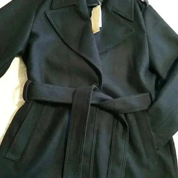 Banana Republic Belted Collar Jacket-Coat - Picture 12 of 16